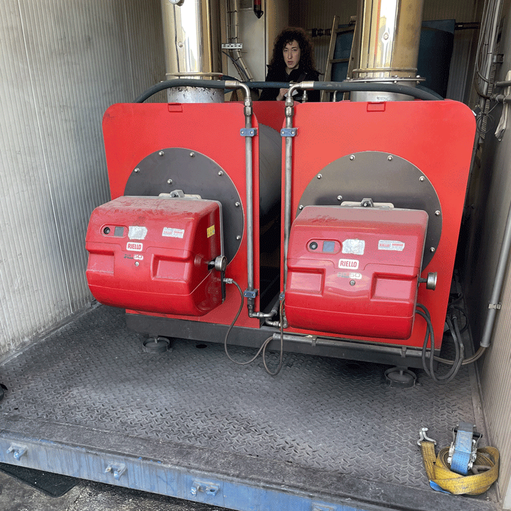 generatori dell'impianto elettrico dell'autolavaggio Beauty Truck, progettato dallo Studio Tecnico Casalini.